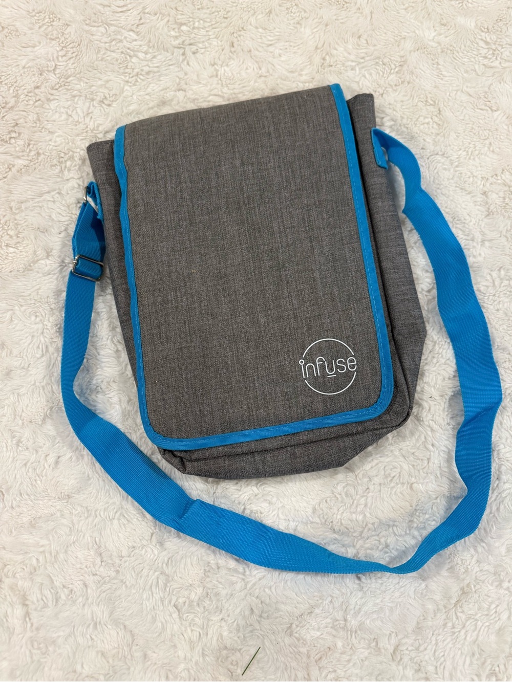 Essential Oil Laptop and carrying bag